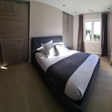 아파트 & Calanques *