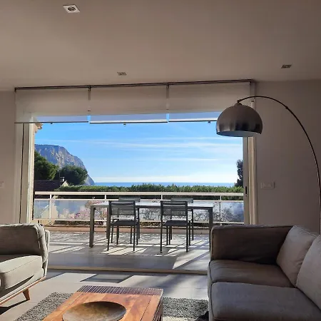 & Calanques קסיס